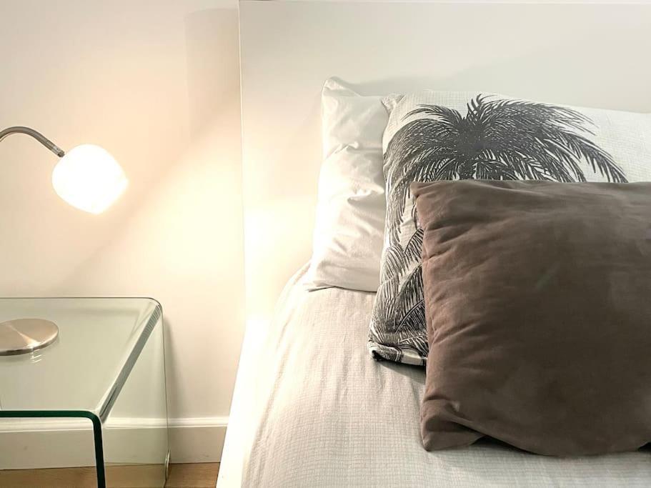 Homelivia, Vieux Nice, Appartement De Charme, Clim Balcon ภายนอก รูปภาพ