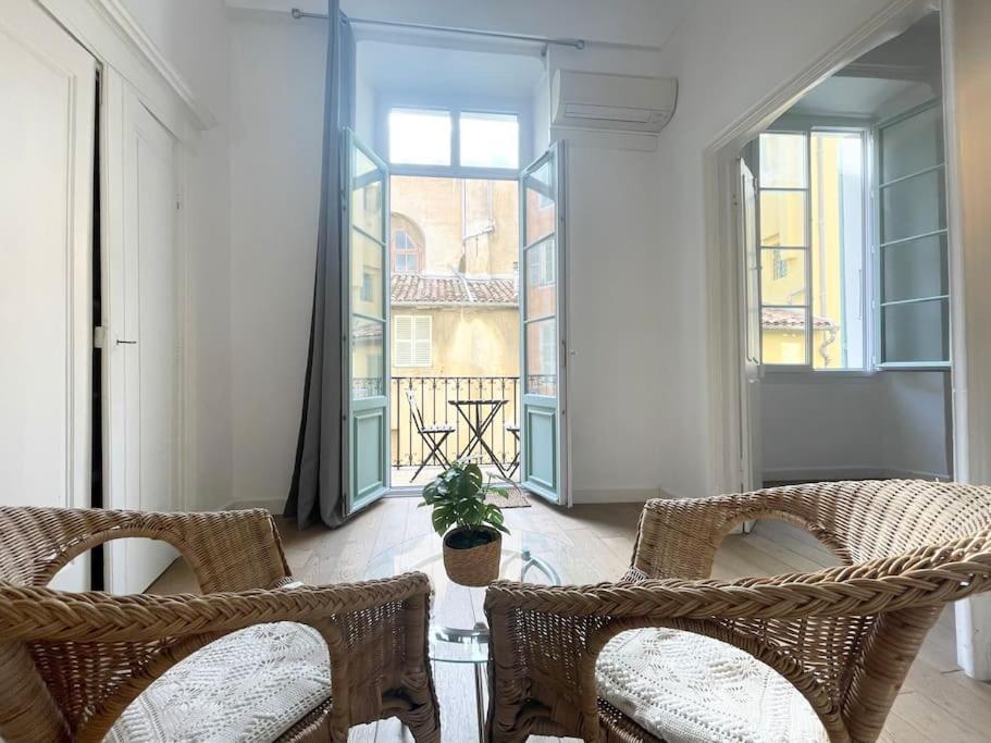 Homelivia, Vieux Nice, Appartement De Charme, Clim Balcon ภายนอก รูปภาพ