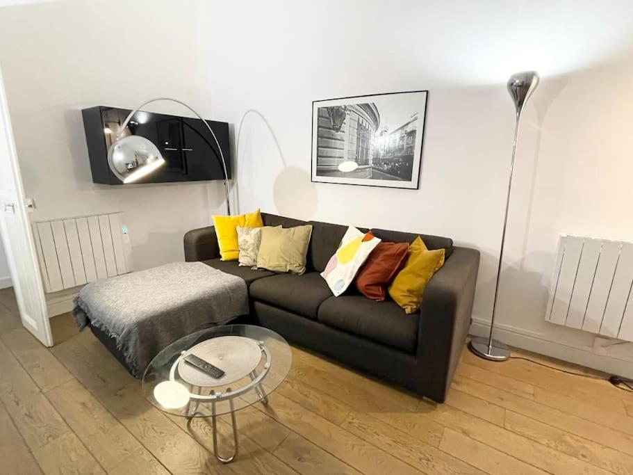 Homelivia, Vieux Nice, Appartement De Charme, Clim Balcon ภายนอก รูปภาพ